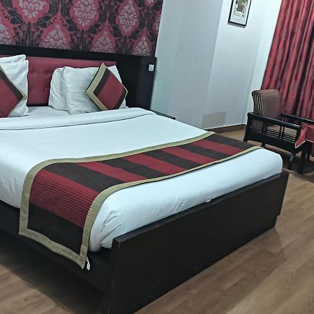Hotel Palazzo Di Lara Ghaziabad Ngoại thất bức ảnh