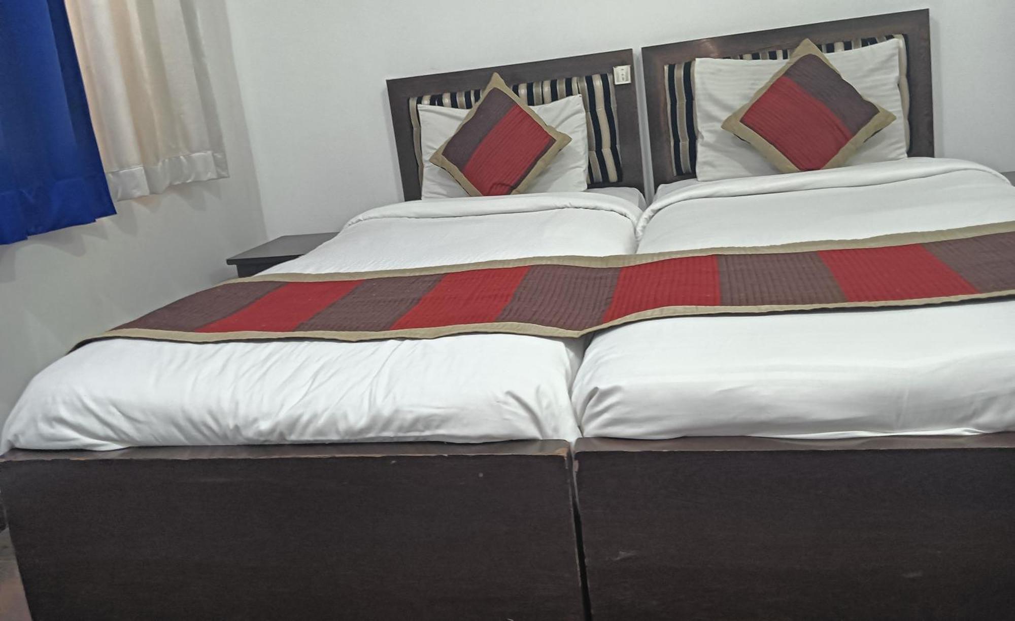 Hotel Palazzo Di Lara Ghaziabad Ngoại thất bức ảnh