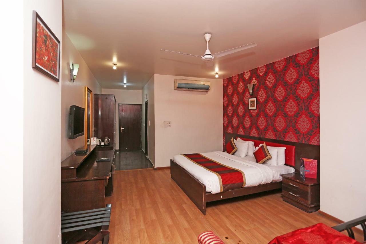 Hotel Palazzo Di Lara Ghaziabad Ngoại thất bức ảnh