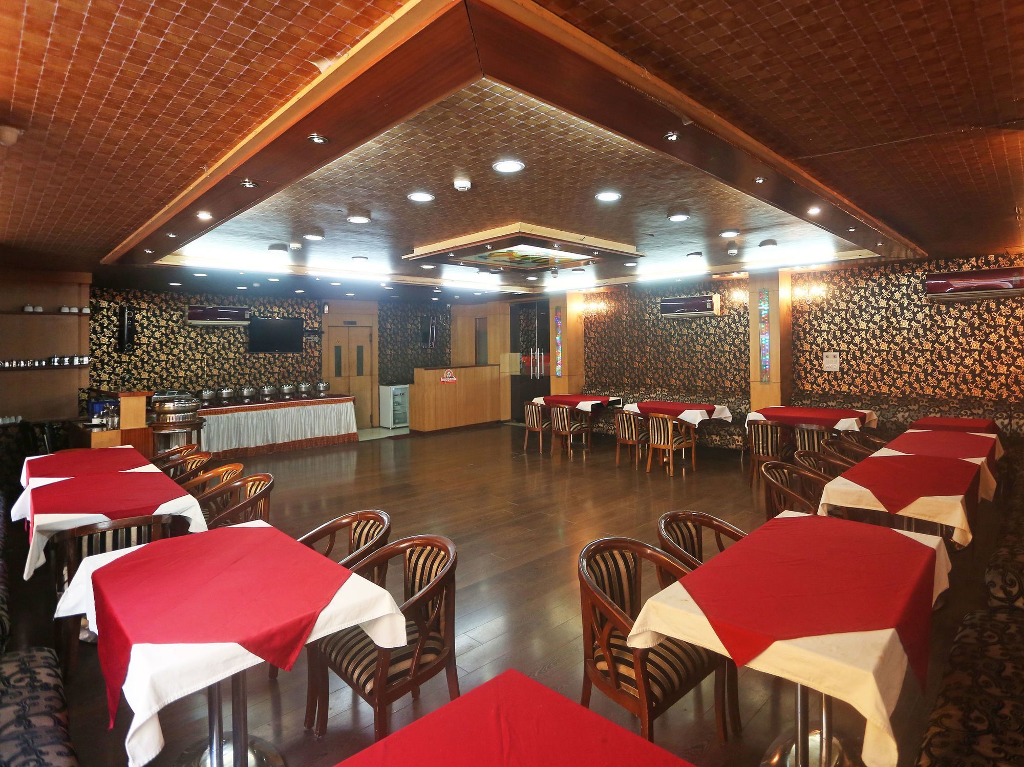 Hotel Palazzo Di Lara Ghaziabad Ngoại thất bức ảnh